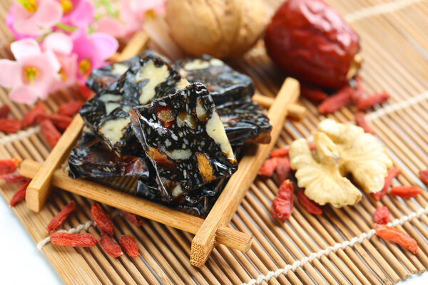 Donkey-Hide Gelatin: Benefits, Usage & Side Effects