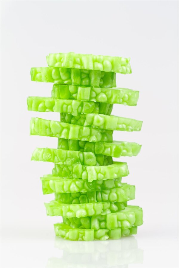 Romaine Lettuce with Black Bean Dace Recipe & Benefits