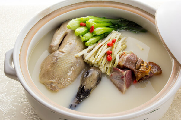 Best Winter Nourishing Foods: Lotus Root & More